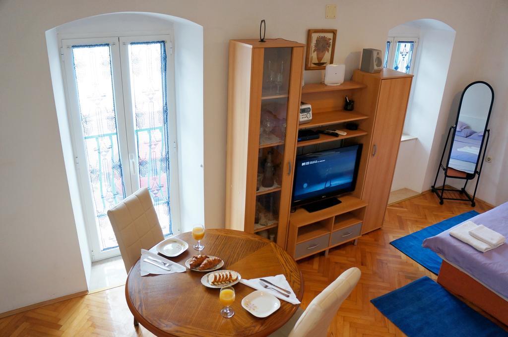 Kamena Apartment & Studio Makarska Exterior photo